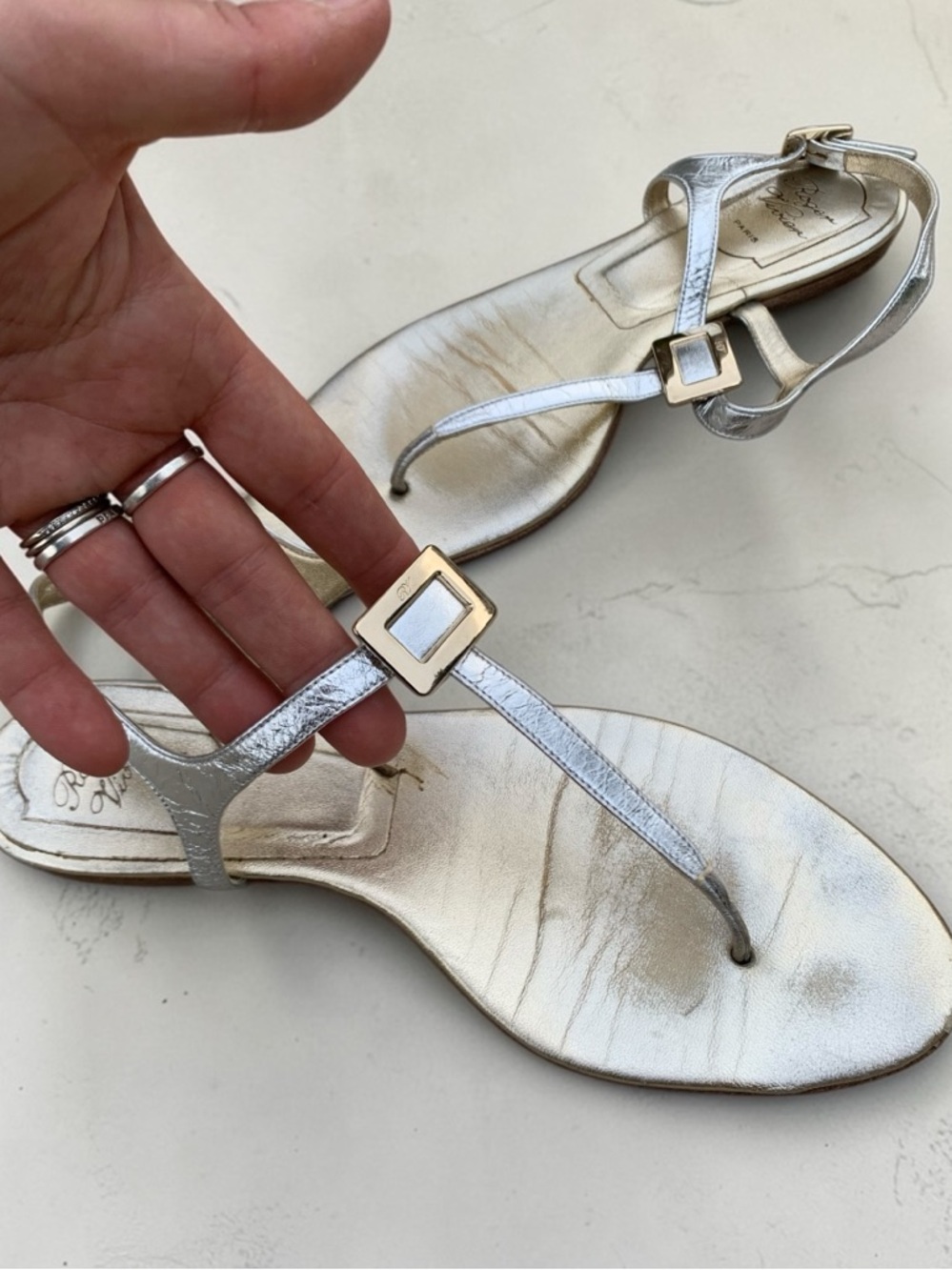 Roger Vivier Silver Metallic T-Strap Sandals with Gold Buckle EU 37.5 US 7.5